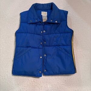 Vintage Roffe Blue Puffer Ski Vest| Rainbow Trim| 70’s80’s| Retro| Gorpcore| WmS